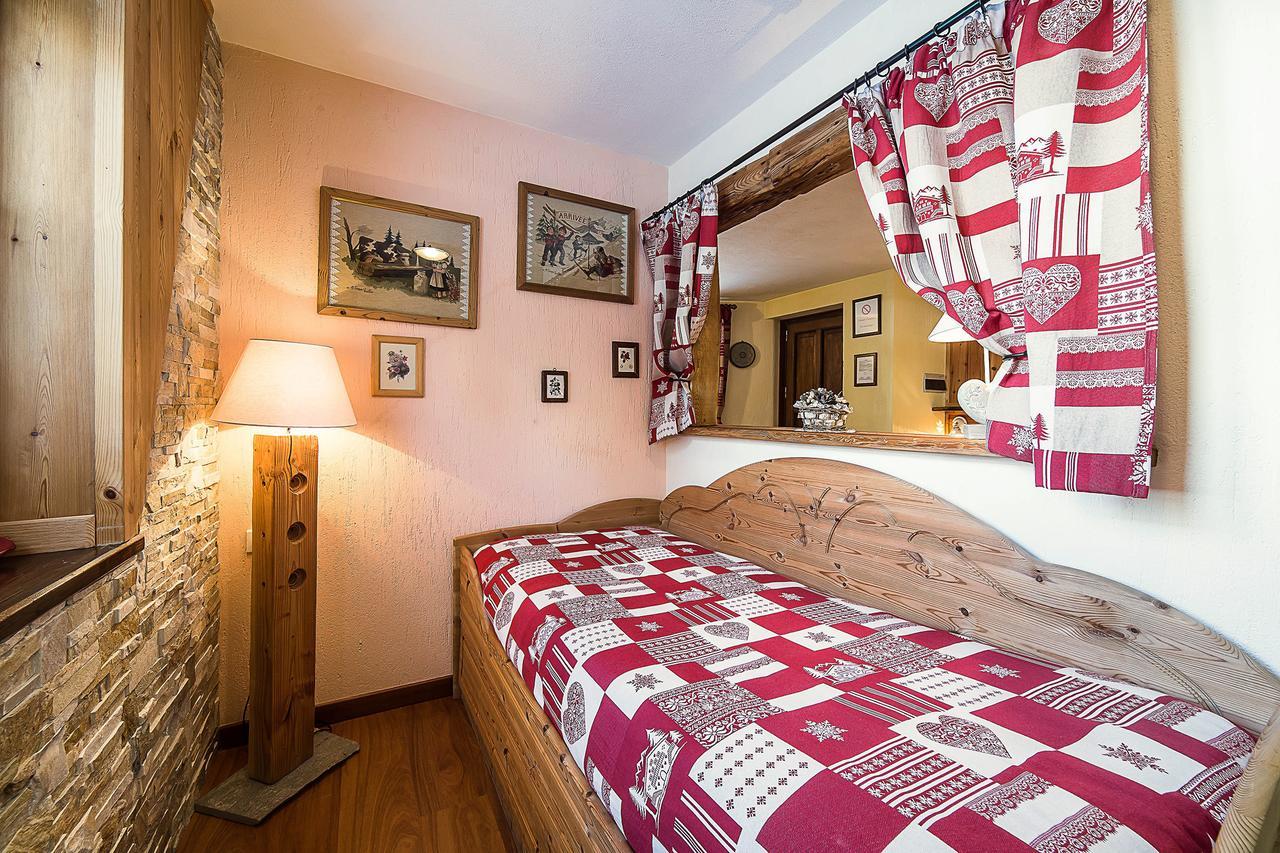 Le Thovex Bed & Breakfast La Thuile Ngoại thất bức ảnh